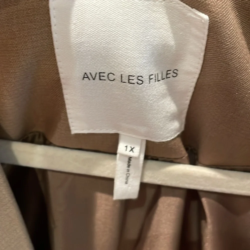 Blazer NWOT - Picture 2 of 4